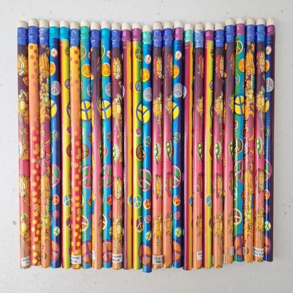 Vintage 1978 Garfield PENCIL LOT OF 25 Unused Loose Pencils- 25 Regular Size NEW